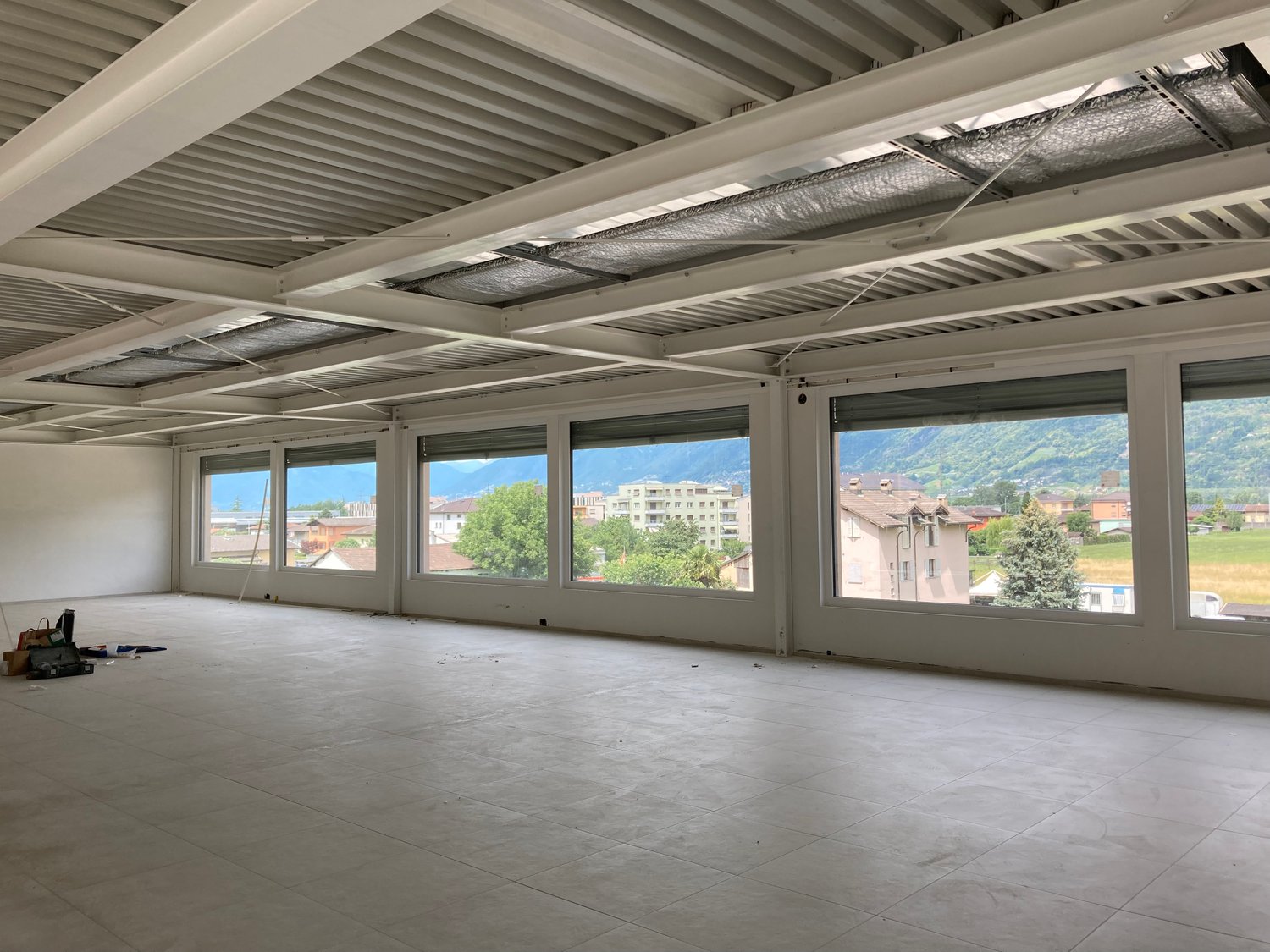 242m² de bureaux