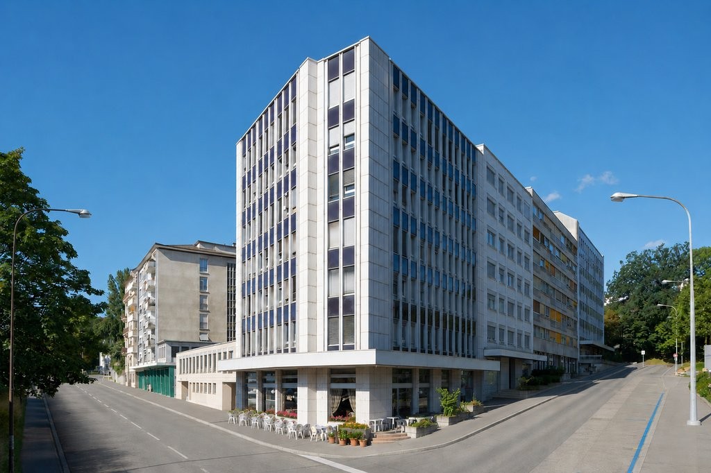 219m² office
