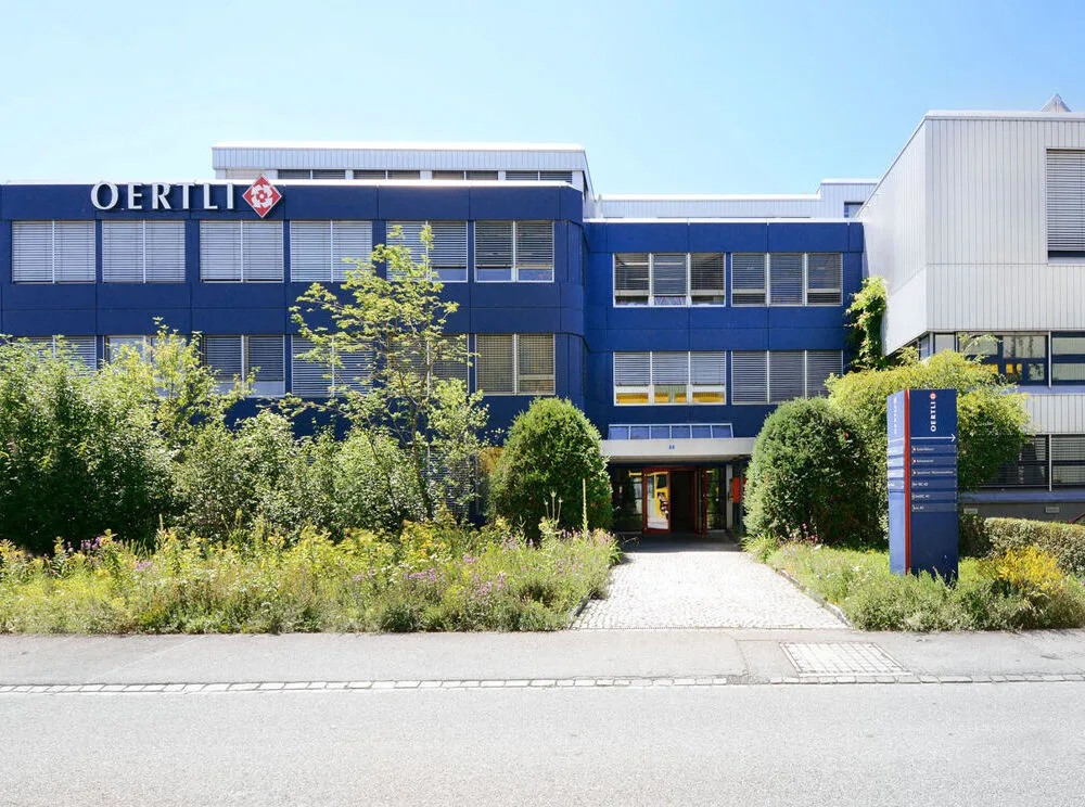 219m² office