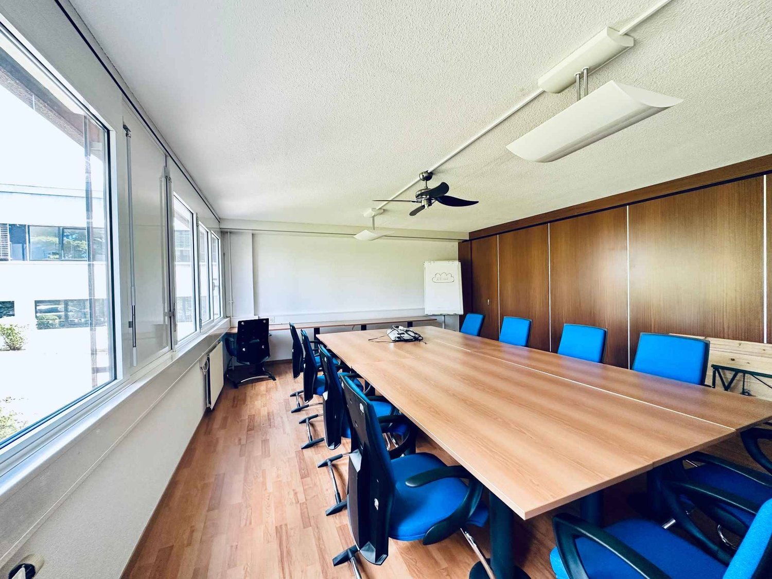 370m² Büro