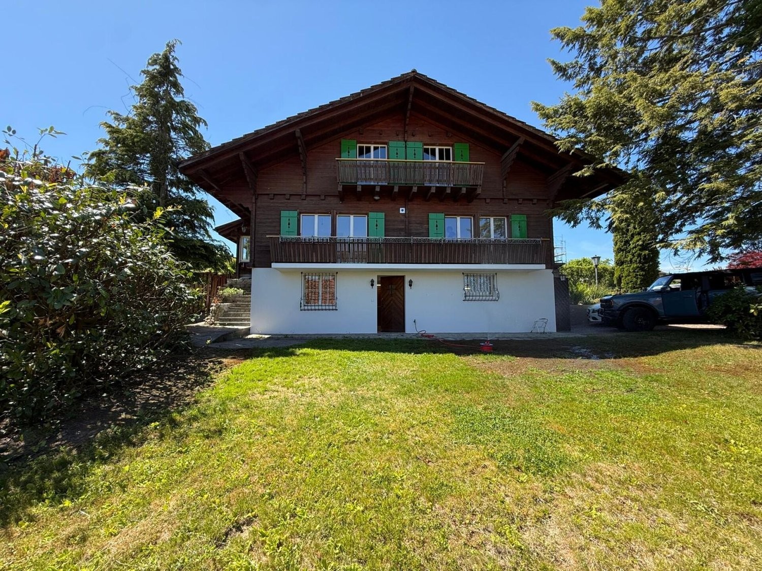 1924m² building land