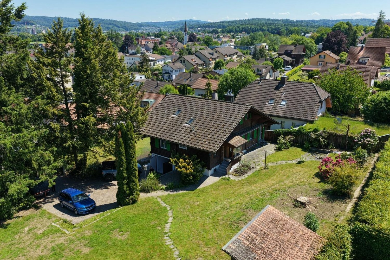 1924m² building land