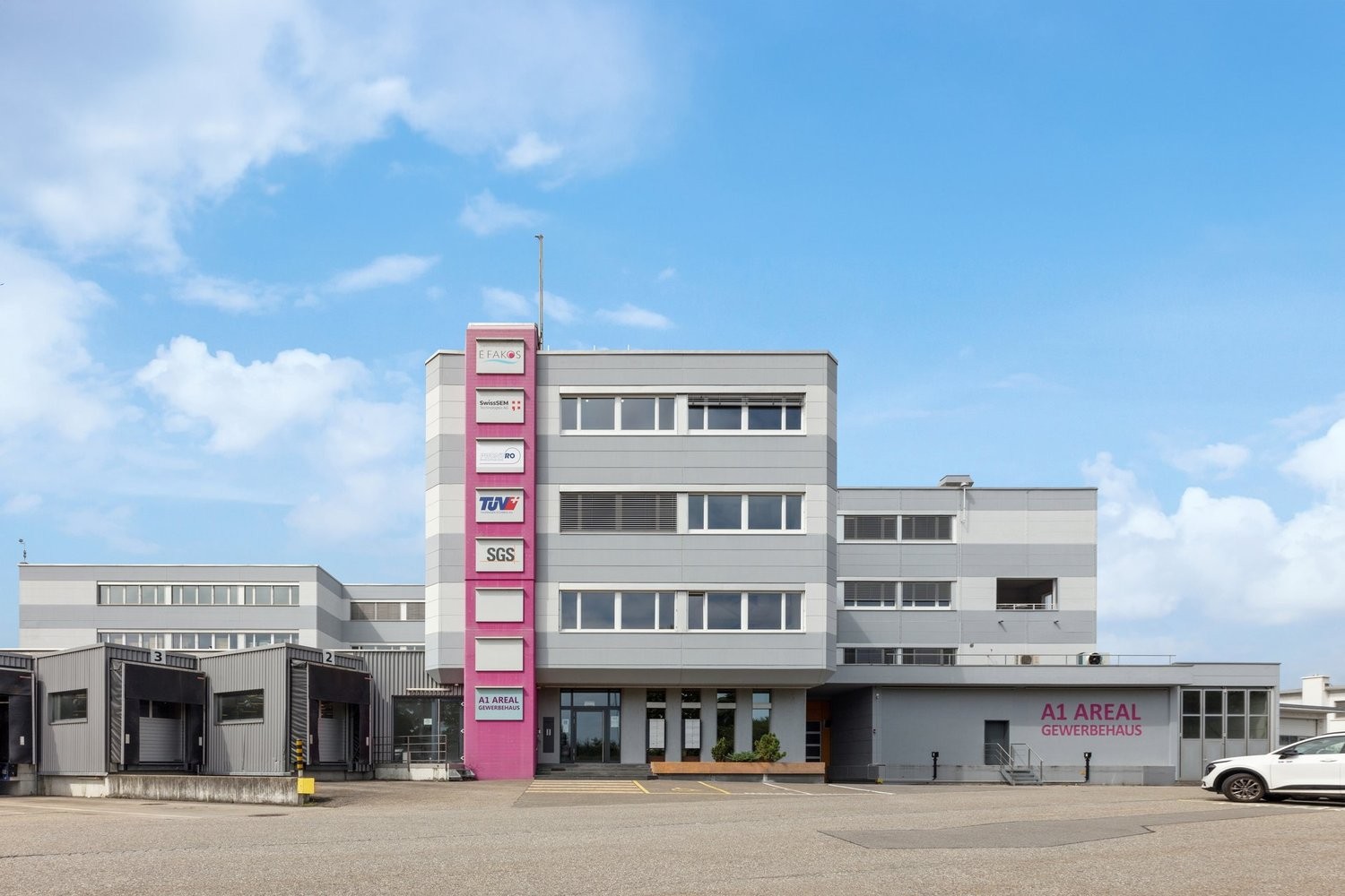 13270m² office