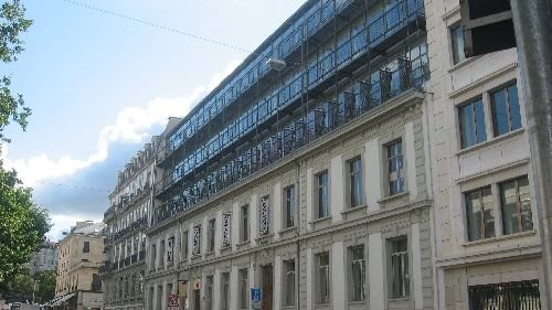 503m² office