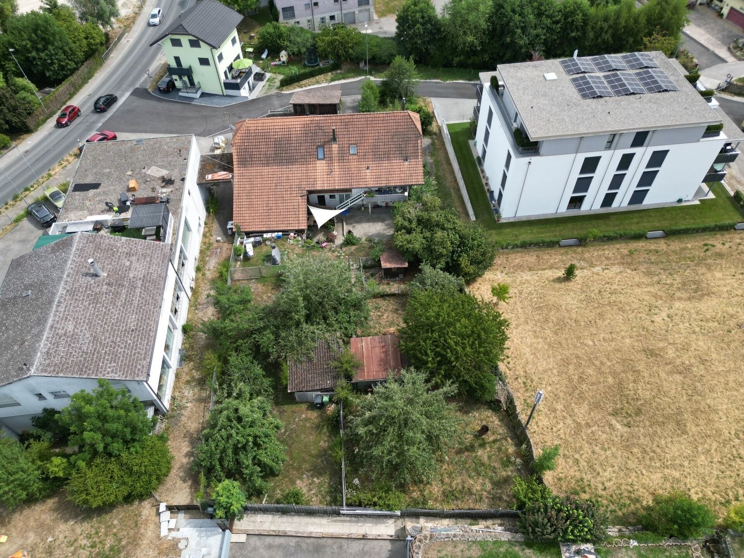1666m² building land