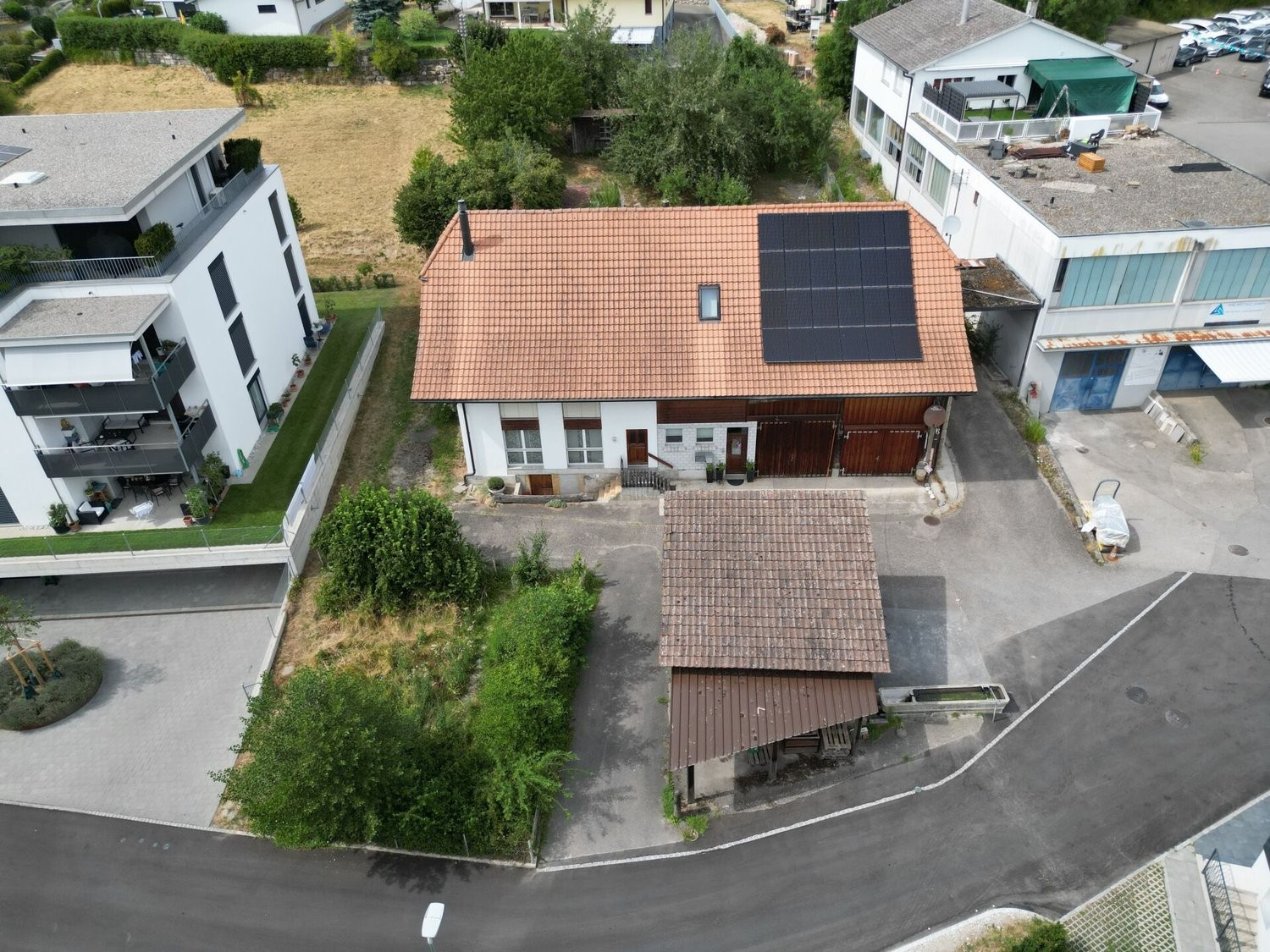 1666m² building land