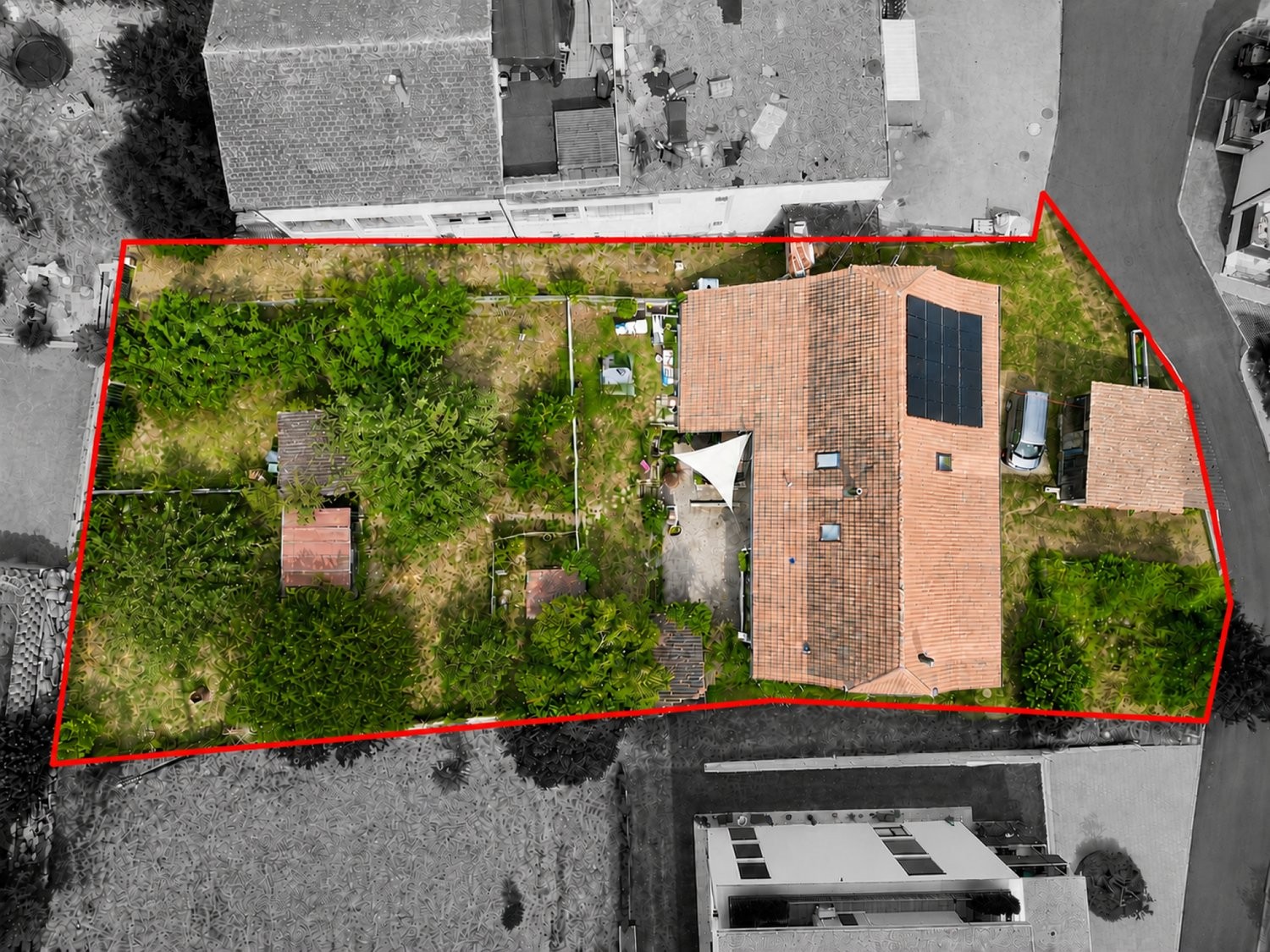 1666m² building land