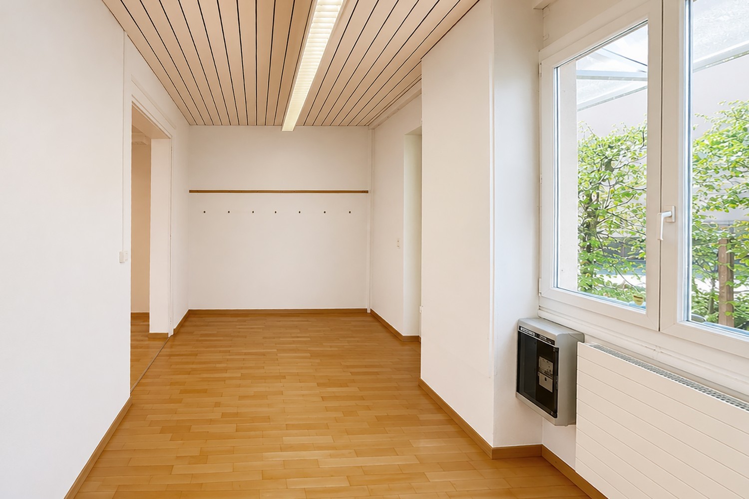 173m² commercial