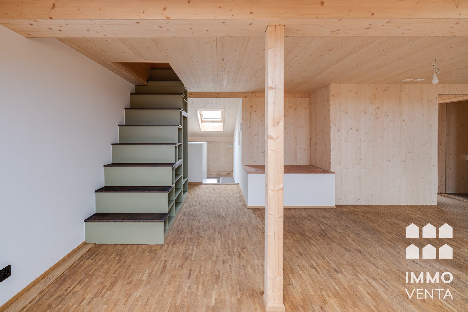 2 ½ rooms roof flat