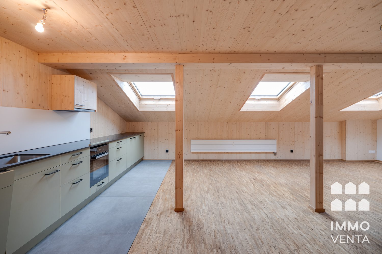 2 ½ rooms roof flat