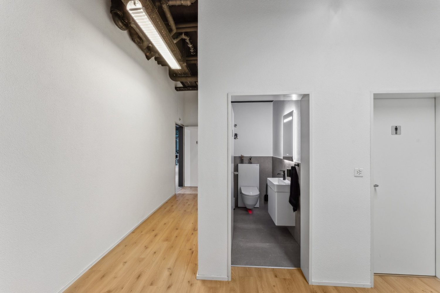 190m² bureau