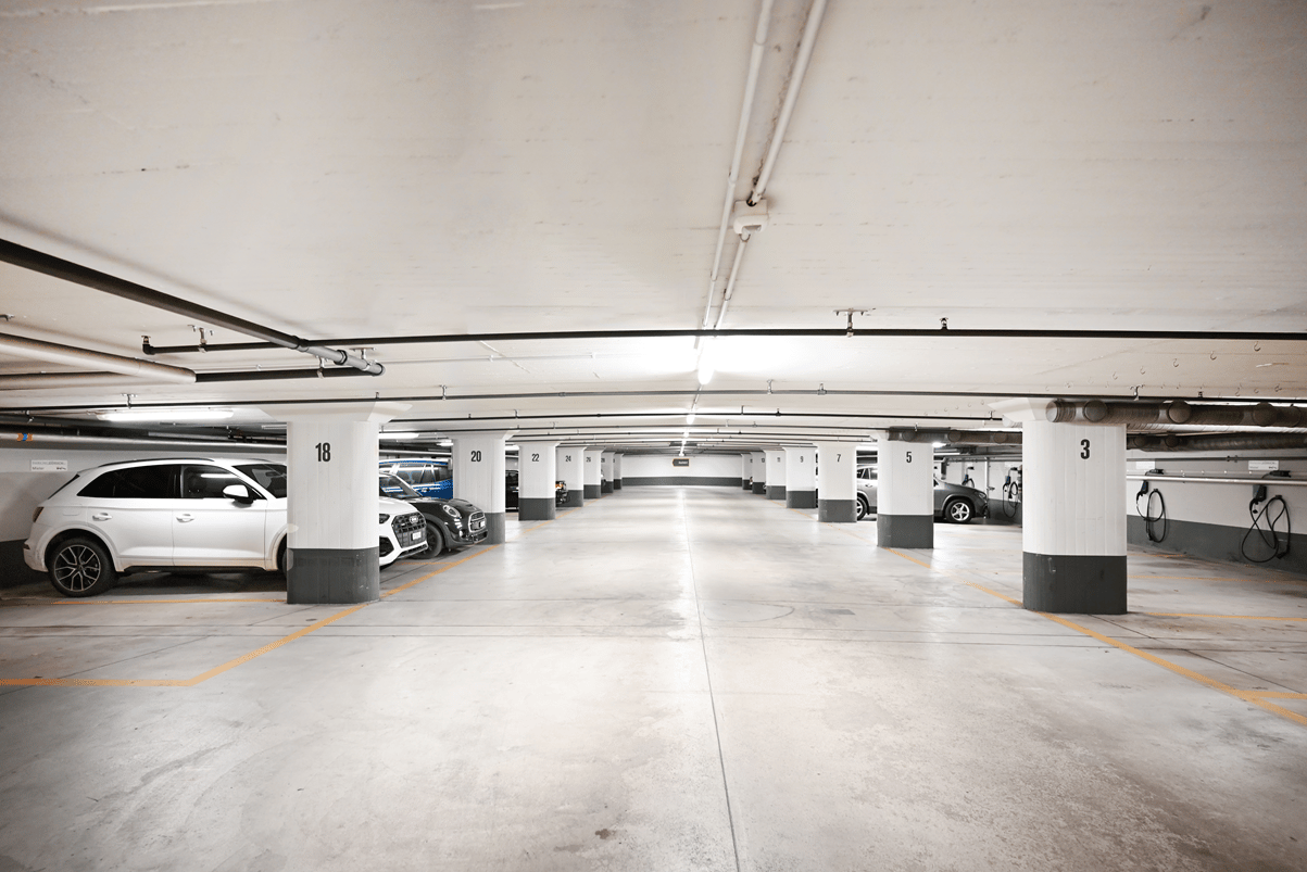 516m² commerciale