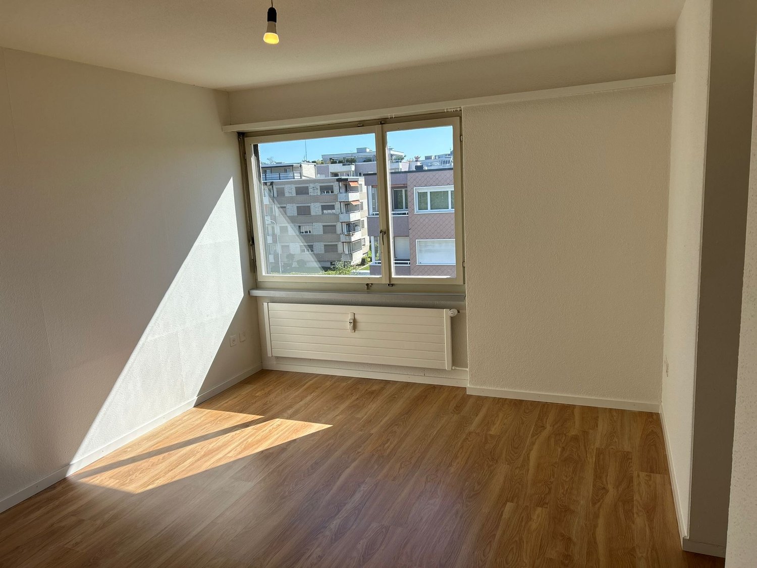4 rooms attic flat
