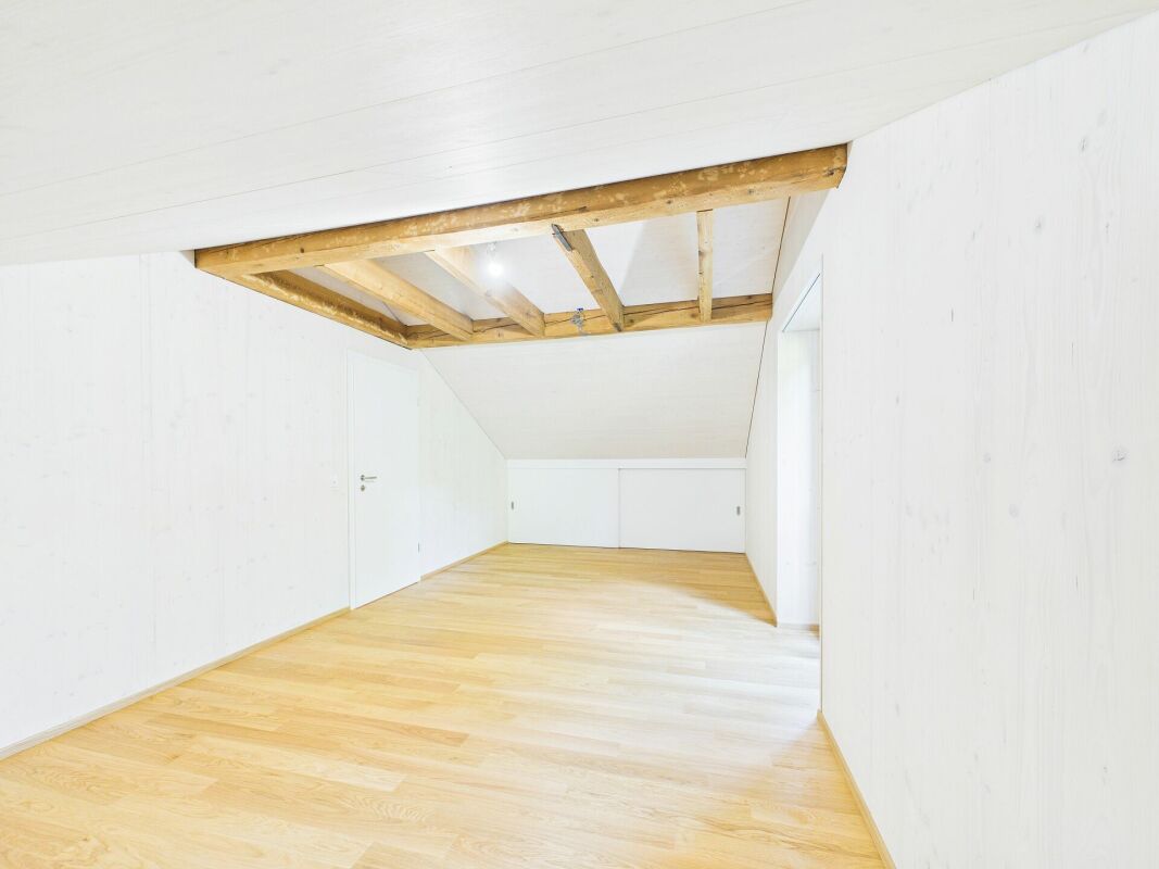 Appartement en attique de 2 ½ pièces