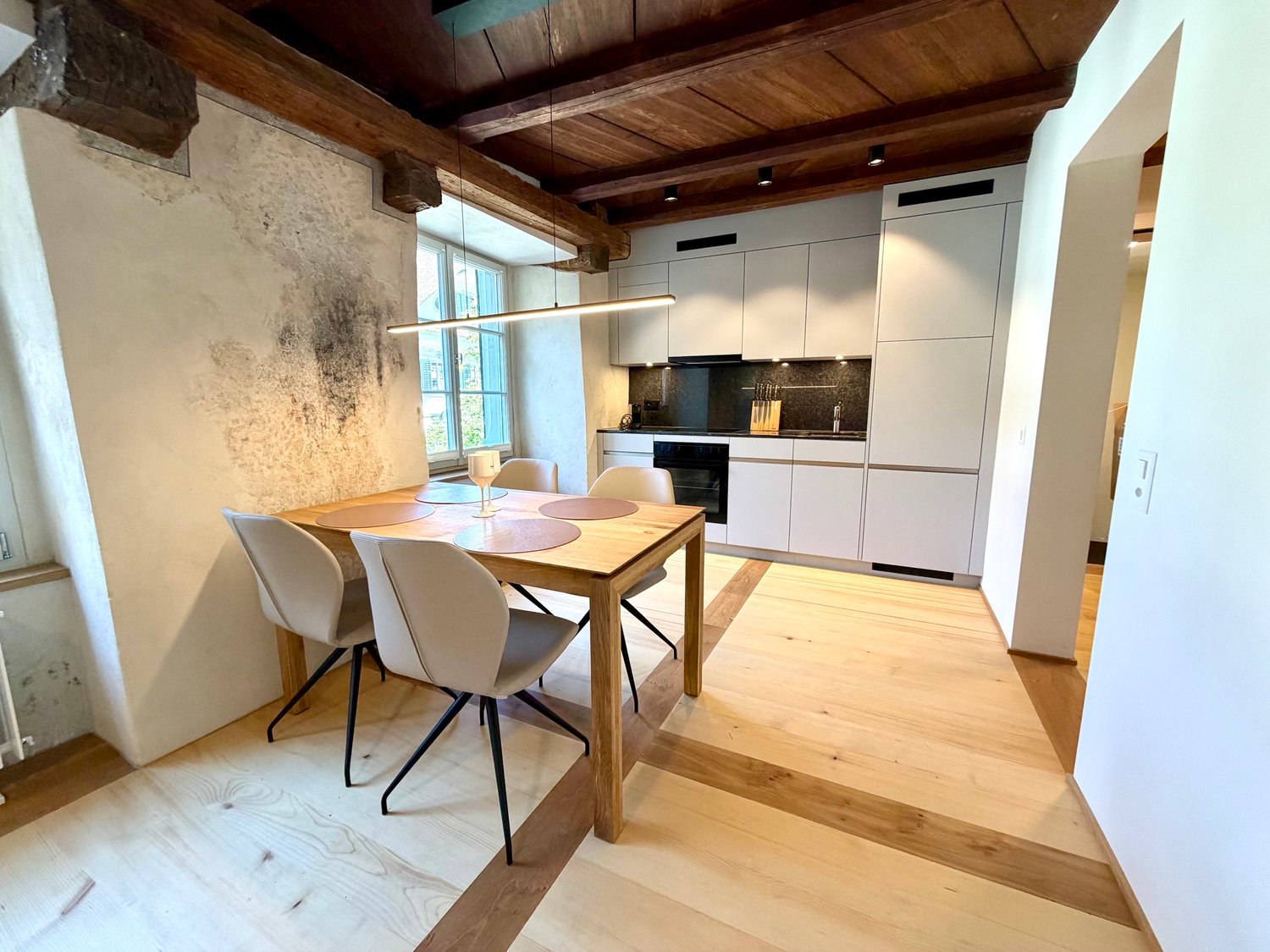 2 ½ Zimmer möblierte Wohnung