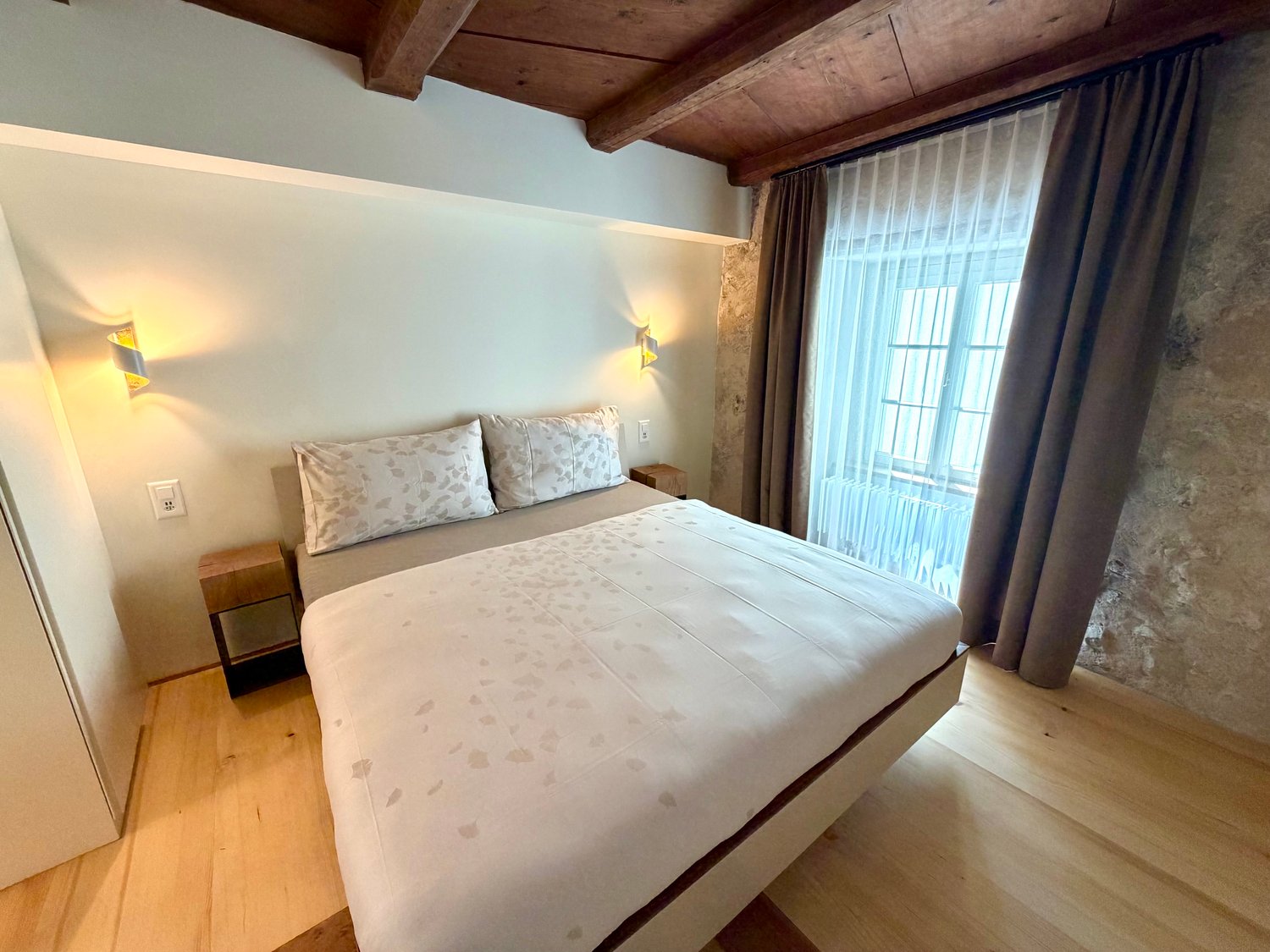 2 ½ Zimmer möblierte Wohnung