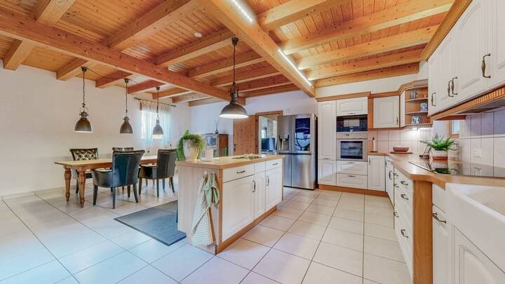 Maison multifamiliale