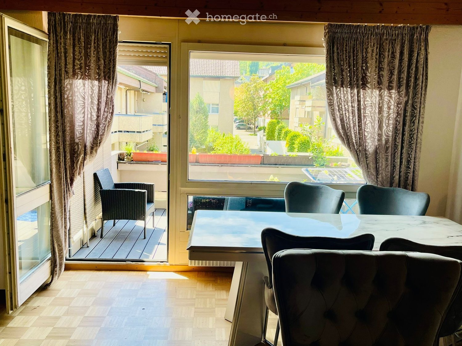 1 room single room