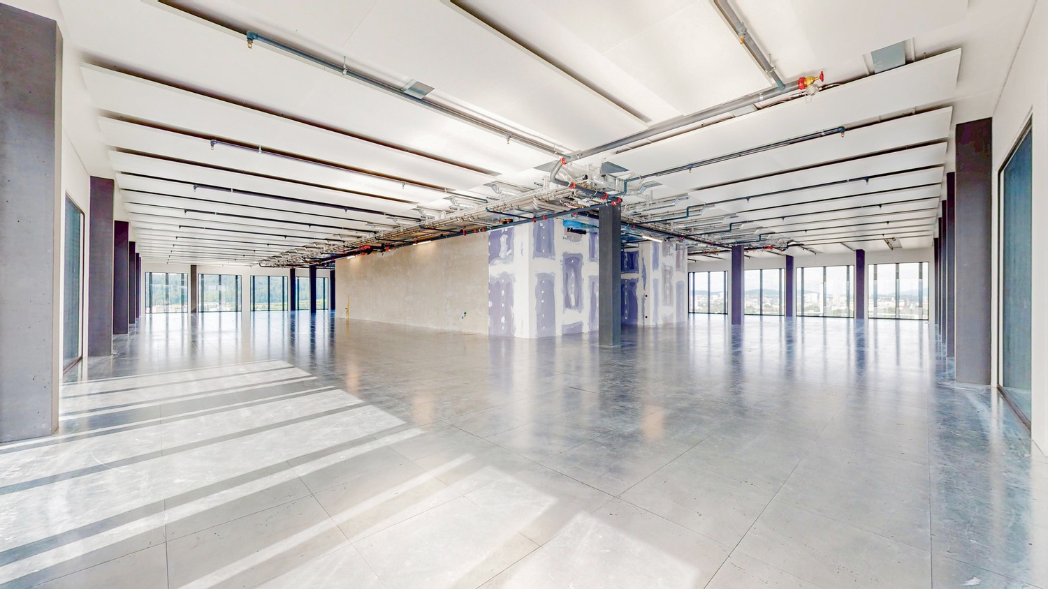 738-4400m² bureau