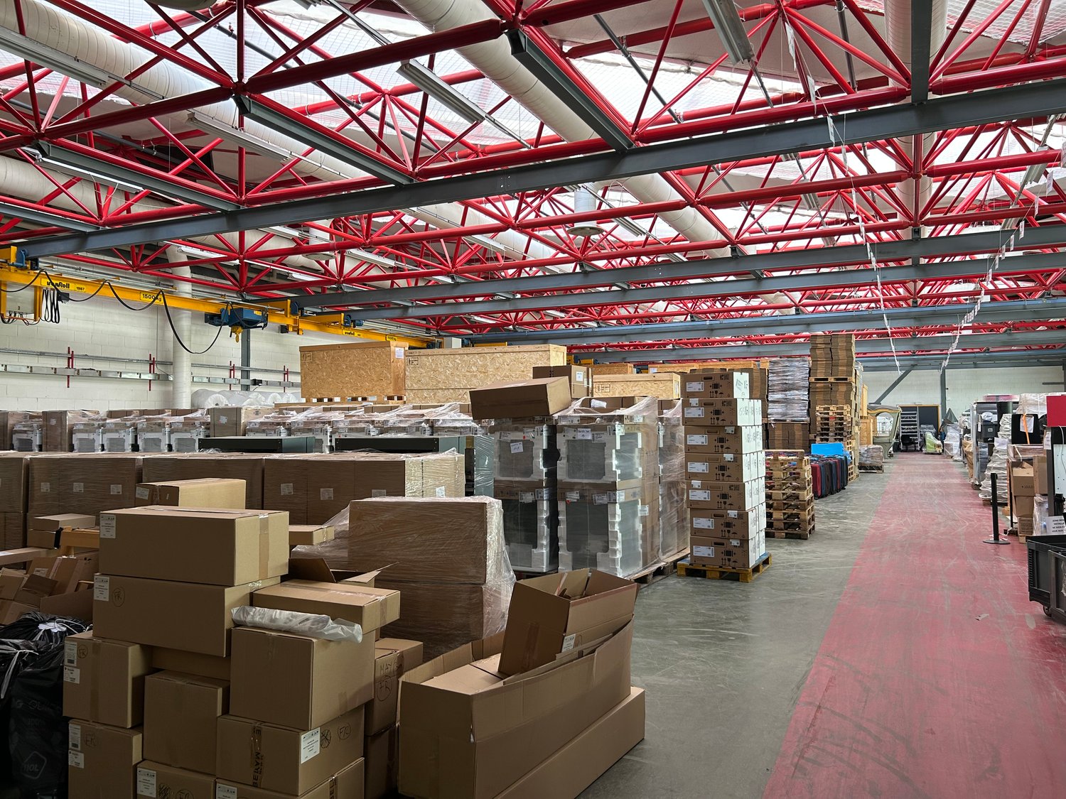 2133m² Industrieobjekt