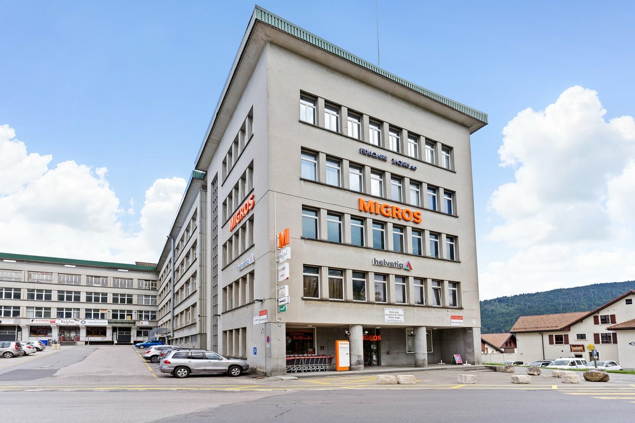 108m² commerciale