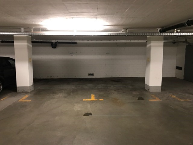 Emplacement de parking souterrain