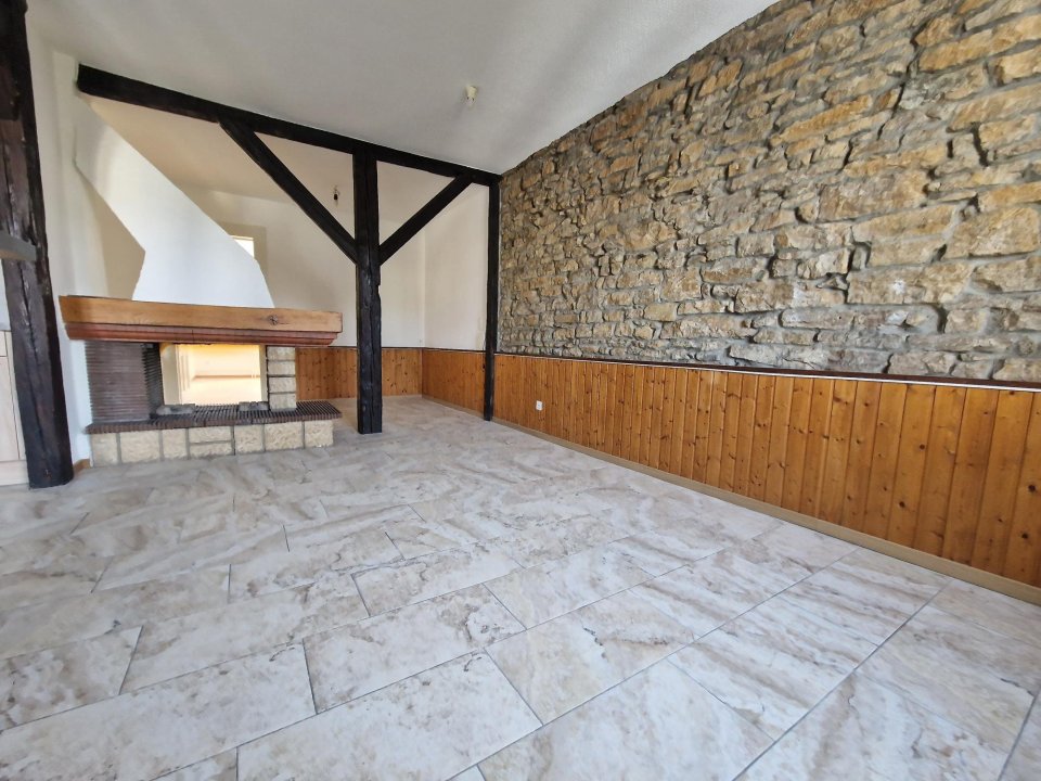 4-Zimmer-Wohnung