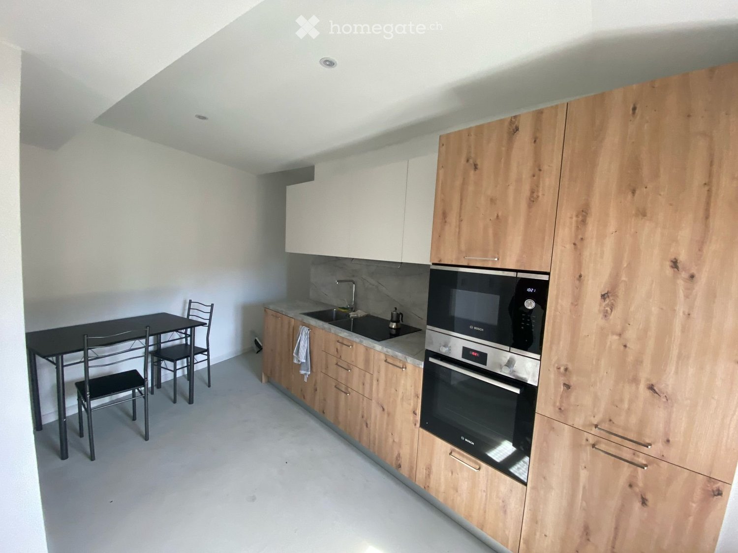 1 room single room