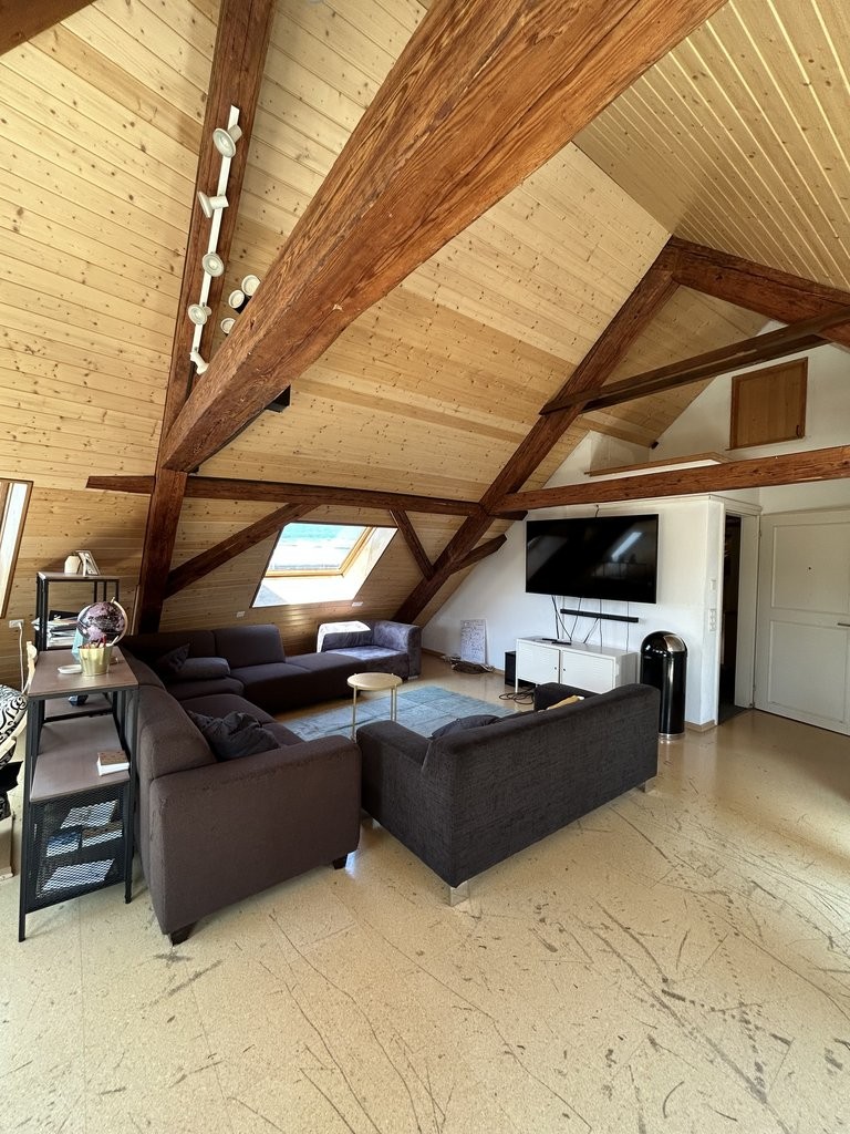 88m² commercial
