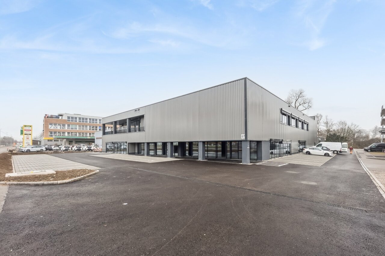 930m² ufficio