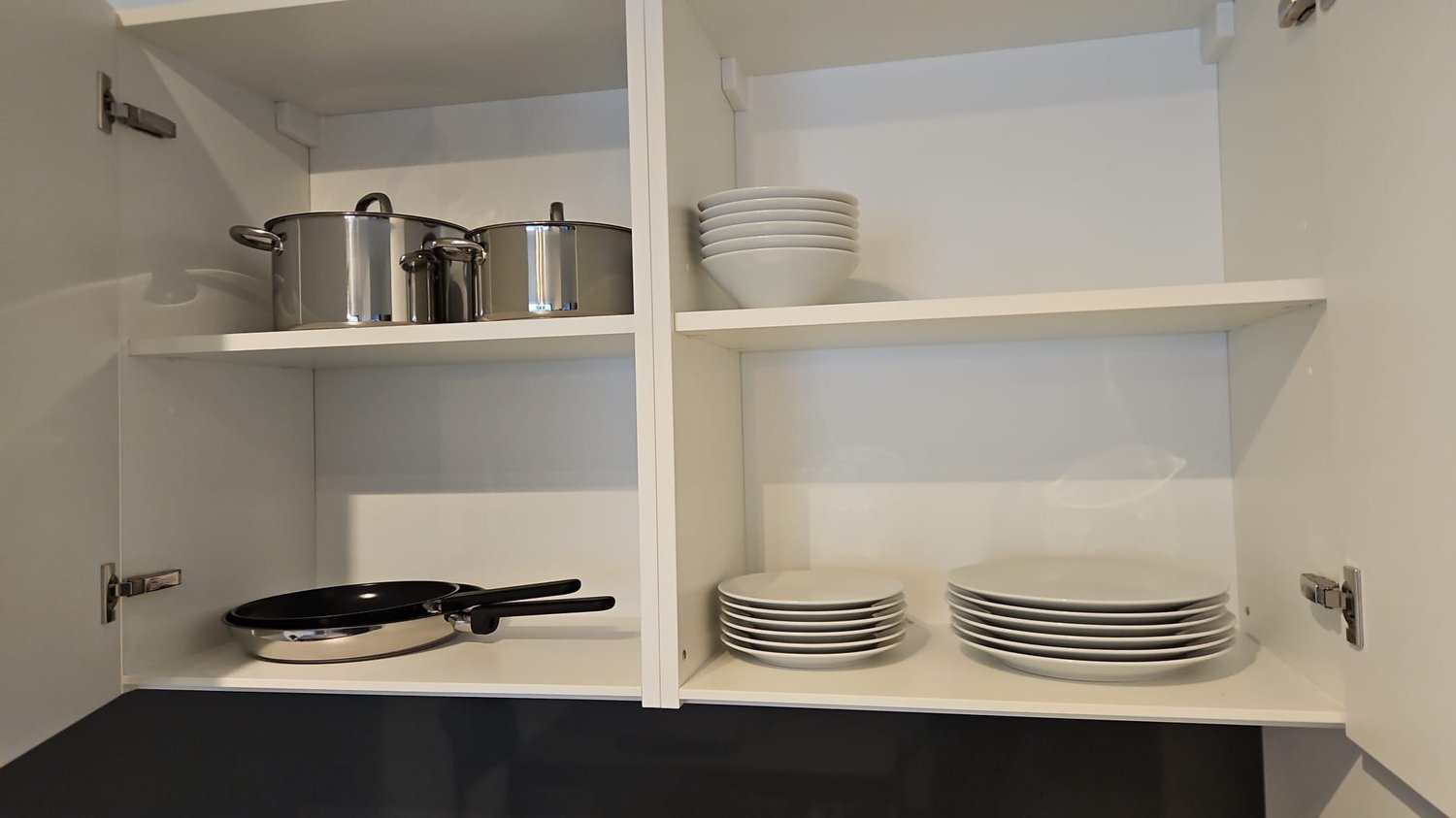 2 ½ Zimmer möblierte Wohnung
