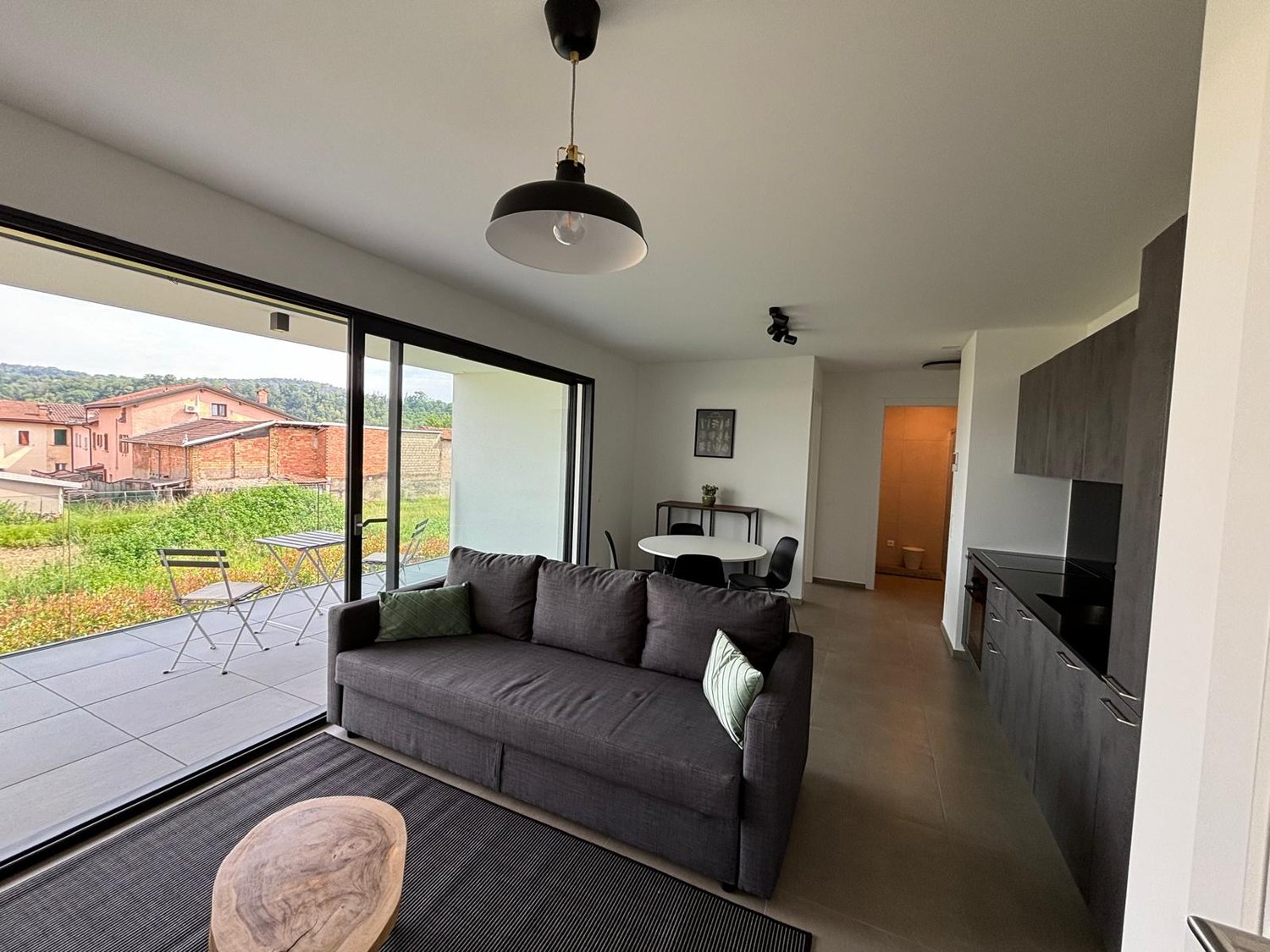 2 ½ Zimmer möblierte Wohnung