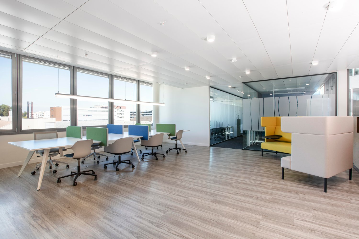 120m² bureau