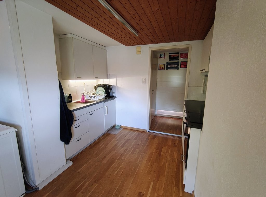 1 room single room