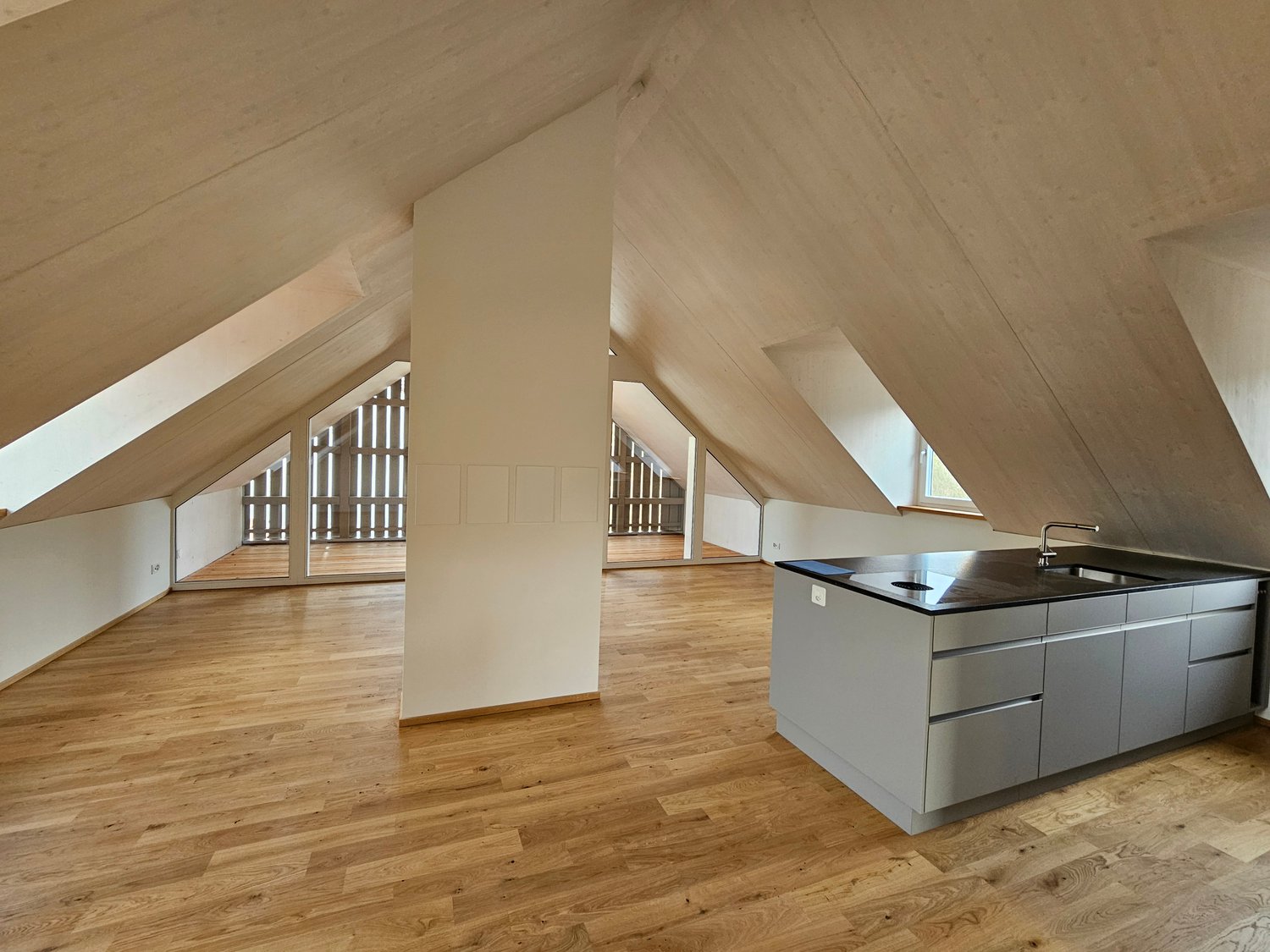 2 ½ rooms roof flat