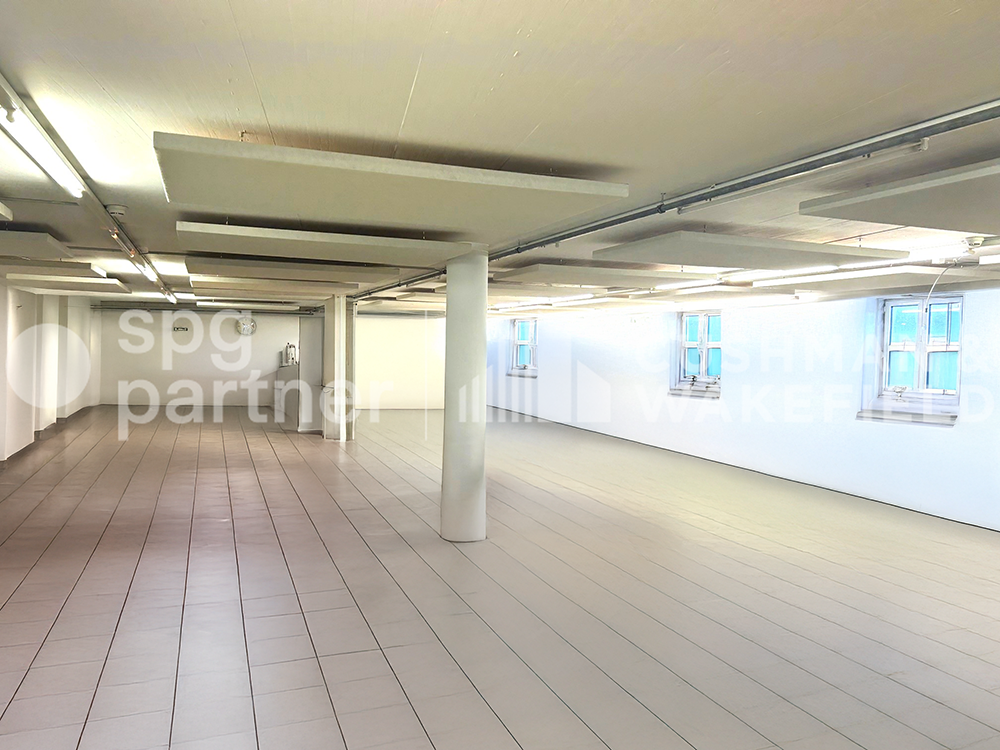 1404m² Büro