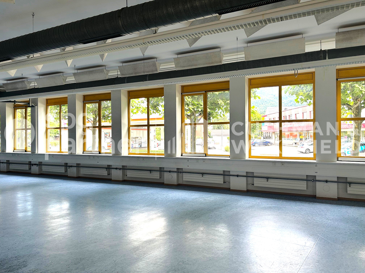 1404m² Büro