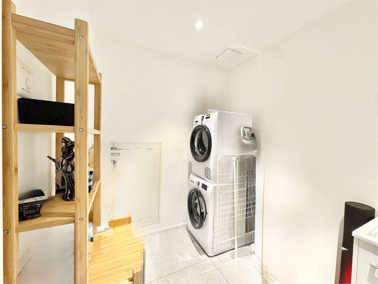 2 ½ Zimmer möblierte Wohnung