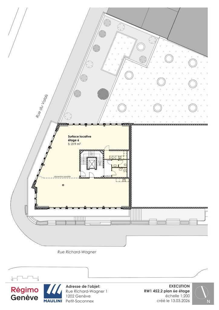 219m² office