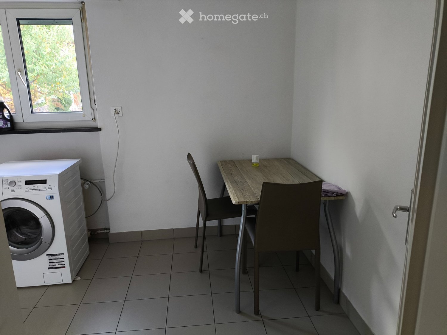 1 room single room