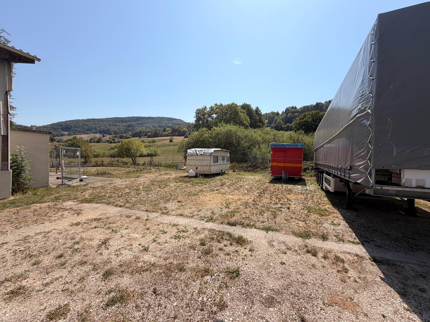 80m² spazio aperto