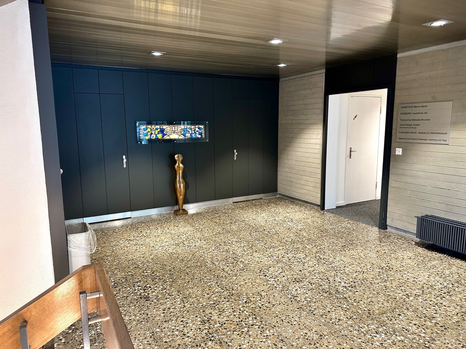 550m² commercial