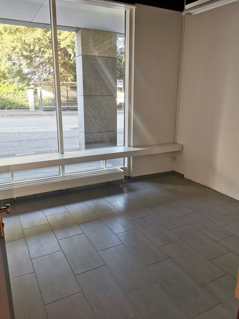 negozio di 195m²