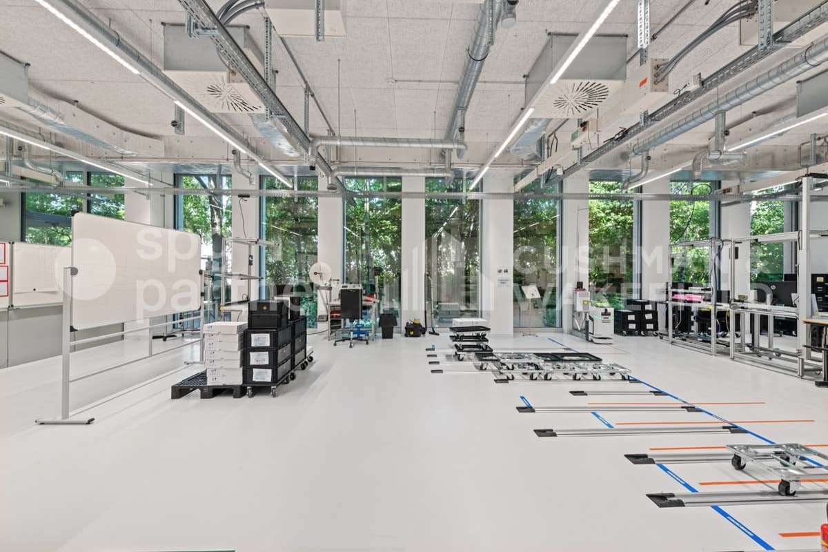 1200m² atelier