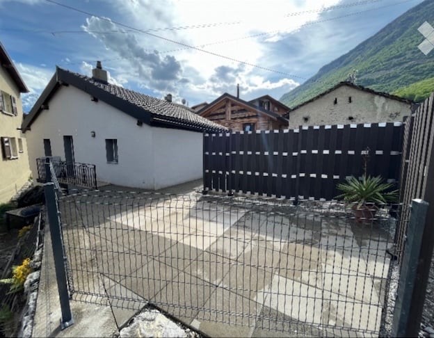 3 rooms single house