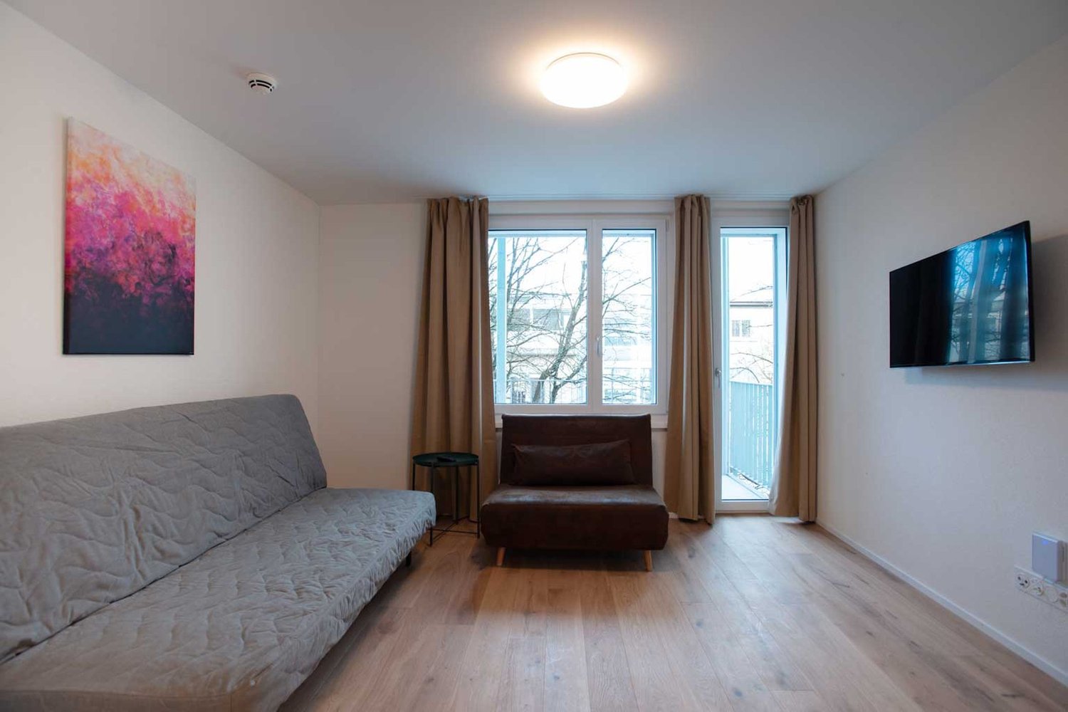 2 rooms furnished flat