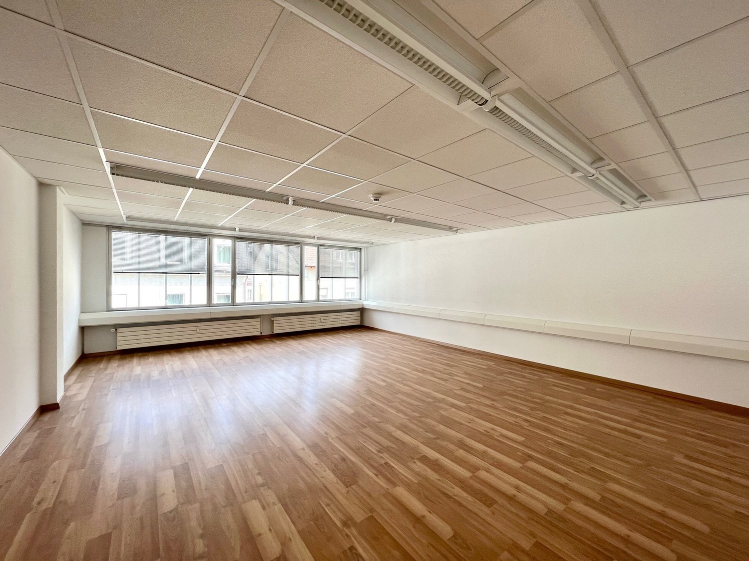 19m² office