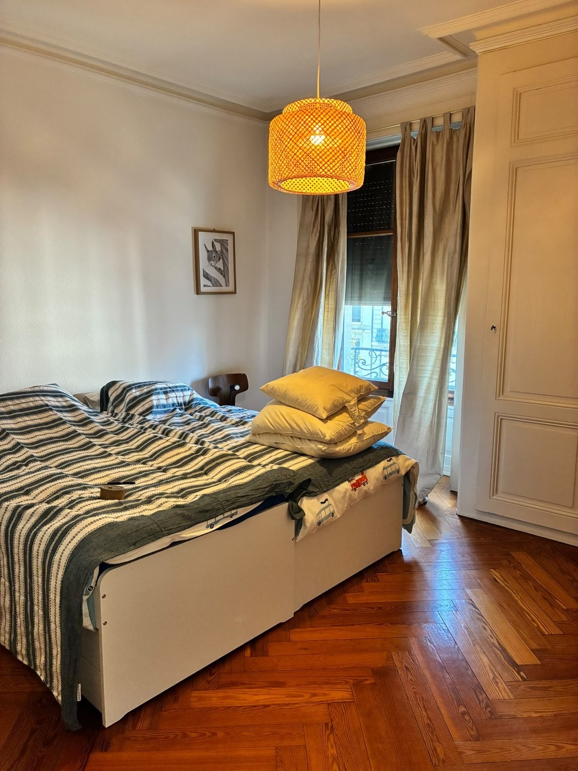 5 rooms apartment