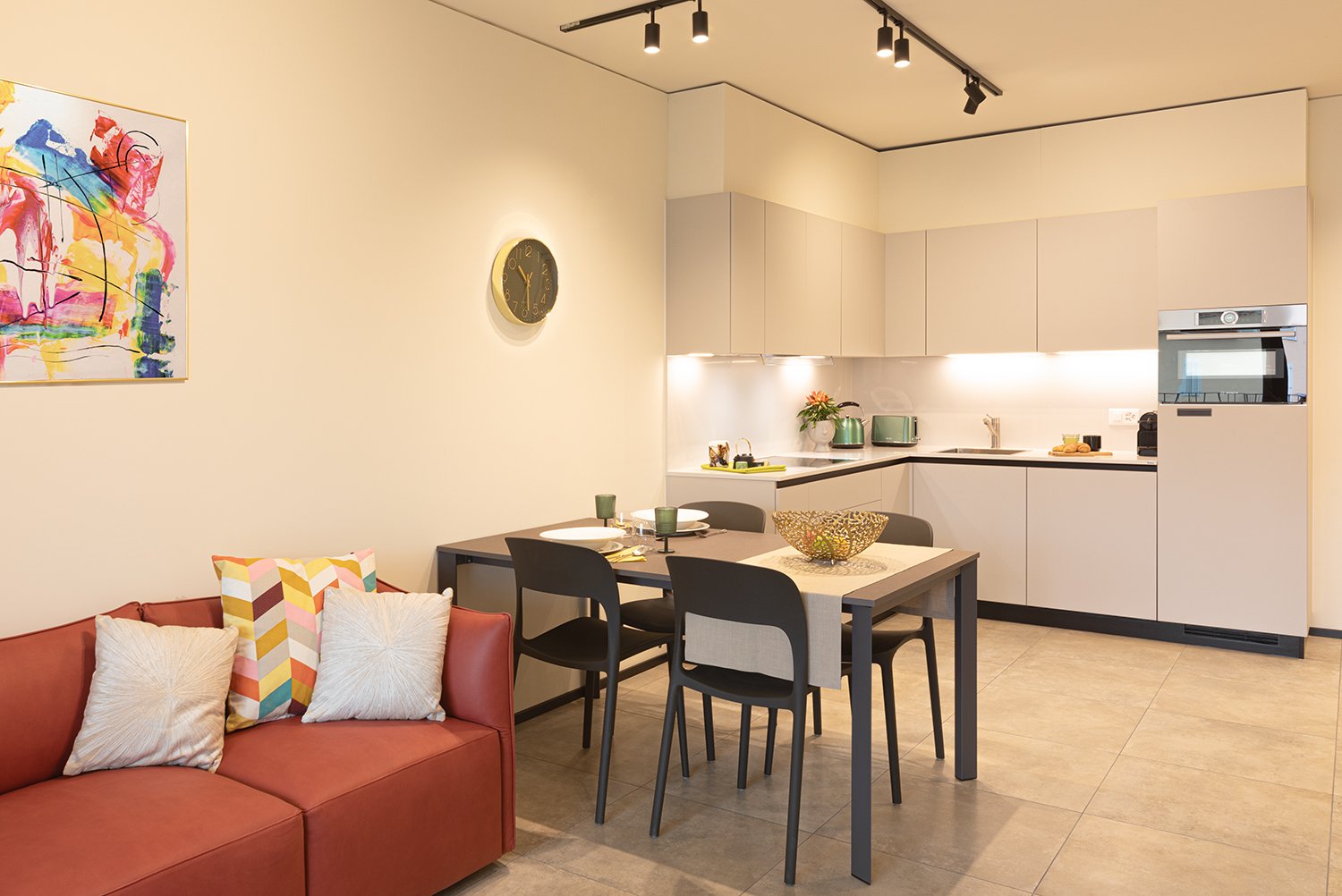 2 ½ Zimmer möblierte Wohnung