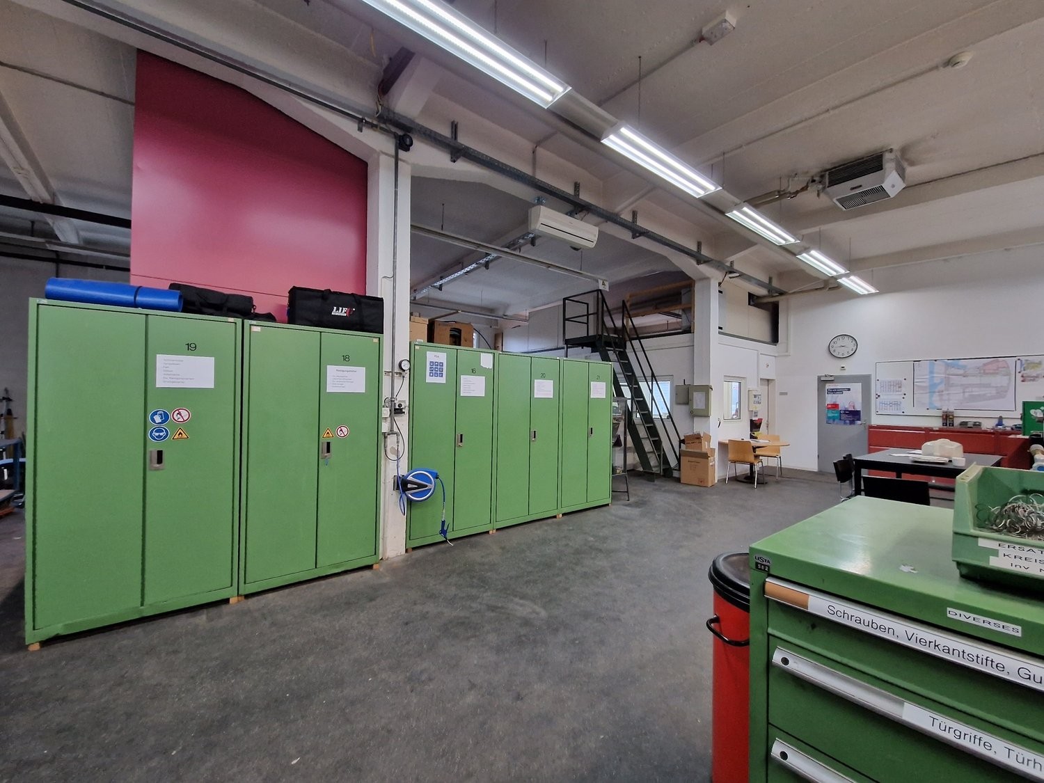 229m² commercial